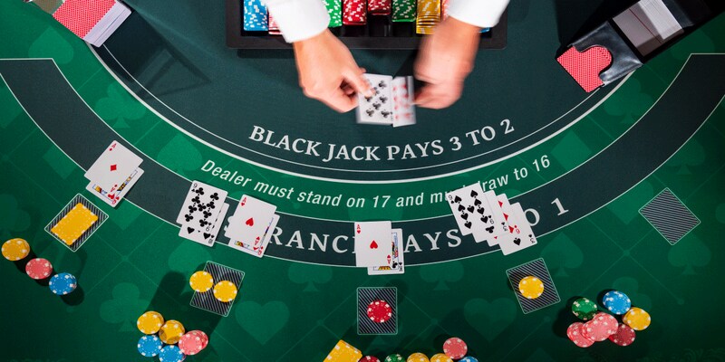 Tham gia game bài online blackjack BJ88